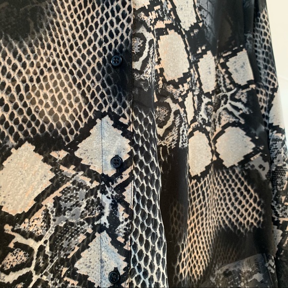 Vero Moda | Patterned See-Through Button Up - Picture 9 of 13